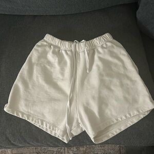 Daily drills shorts in sand xs/s